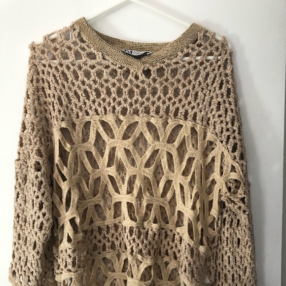 Crochet coverup - Picture 1 of 3